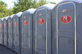 Types of Portable Toilets We Offer in Lakewood, OH